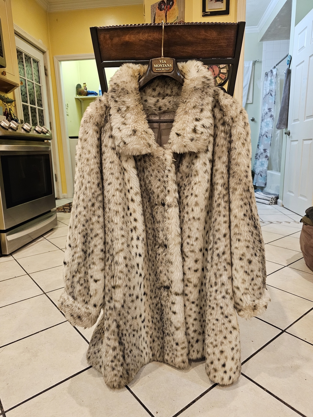 Vintage 60s 70s Lady Sportowne Faux Fur Snow Leopard Swing Coat Size Large